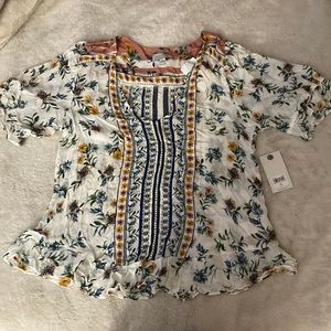 NWT Lucky Brand White Floral Ruffled Short Sleeve Shirt